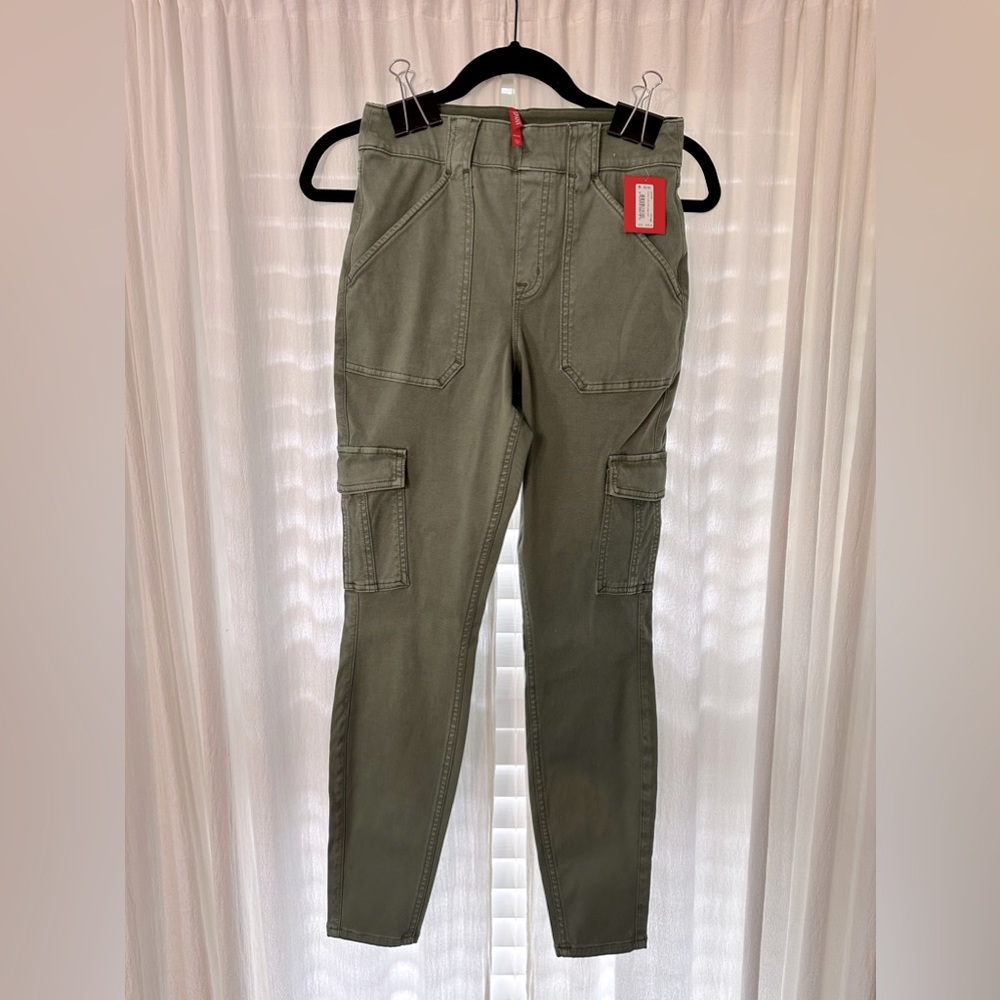 Spanx stretch twill ankle cargo pant new with tags sz medium